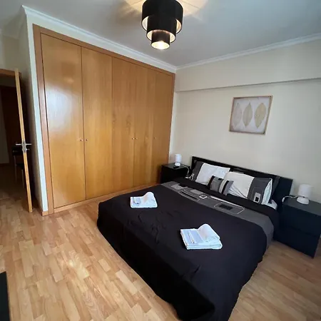 Moderno Familias Ou Grupos Машику