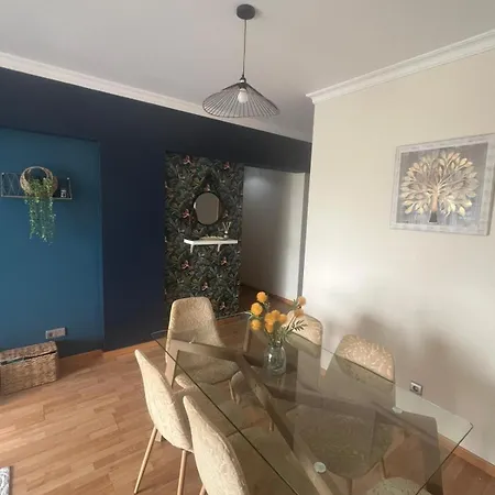 Moderno Familias Ou Grupos Apartment